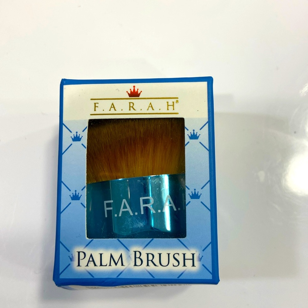 NIB! NWT F.A.R.A.H Palm Brush Makeup Brush metallic Aqua Handle!